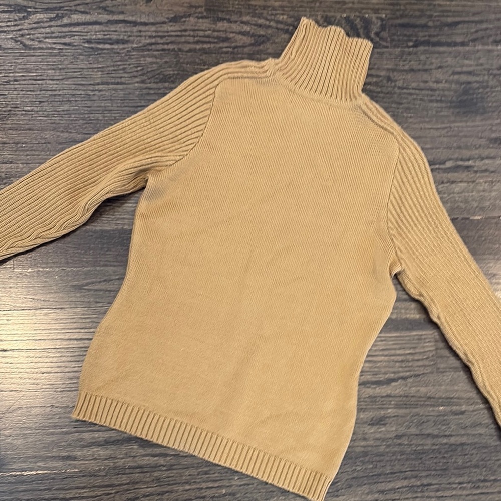 Women’s Tan Turtleneck Sweater by Carmen Moreno size M - Picture 10 of 11